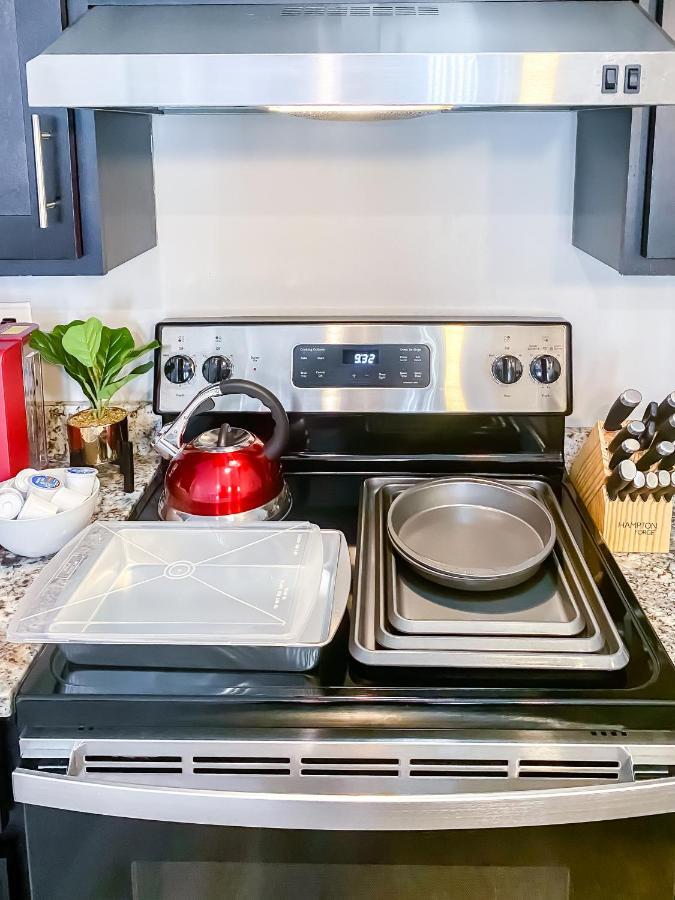 Апартаменты Full Kitchen,King,W/D,Netflix,2 Smart Tvs,Parking Луисвилл Экстерьер фото